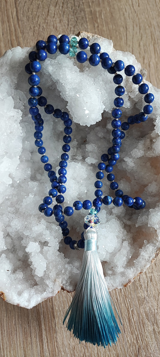 Mala Lapis Lazuli et pompon bleu ciel